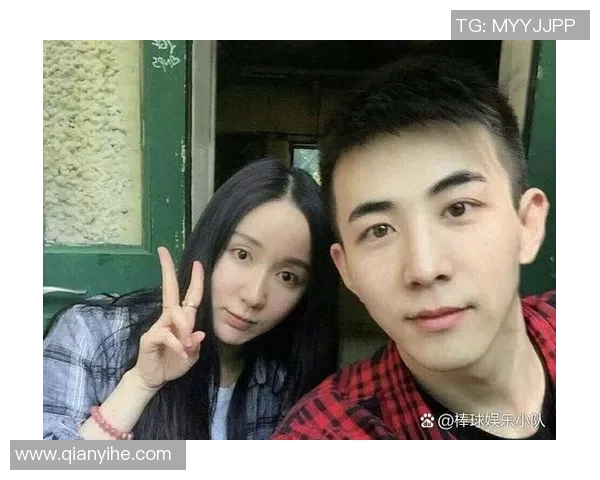 足球明星场外绯闻揭秘那些令人瞩目的爱情故事与争议事件 足球明星场外绯闻揭秘那些令人瞩目的爱情故事与争议事件